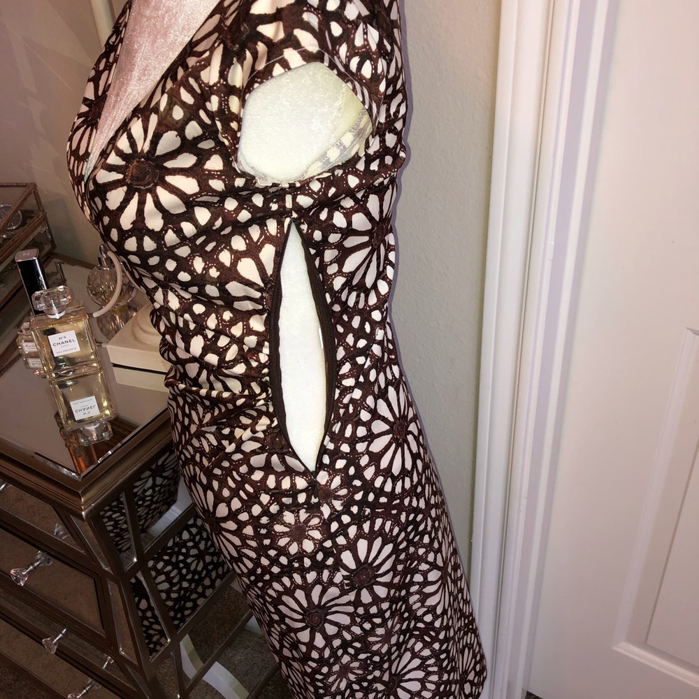 DVF Dress - Picture 5 of 8